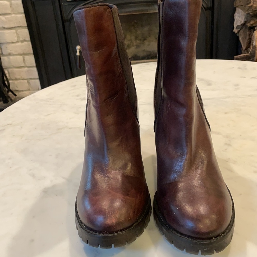 SEY Collection Pull On Boots - Picture 4 of 12